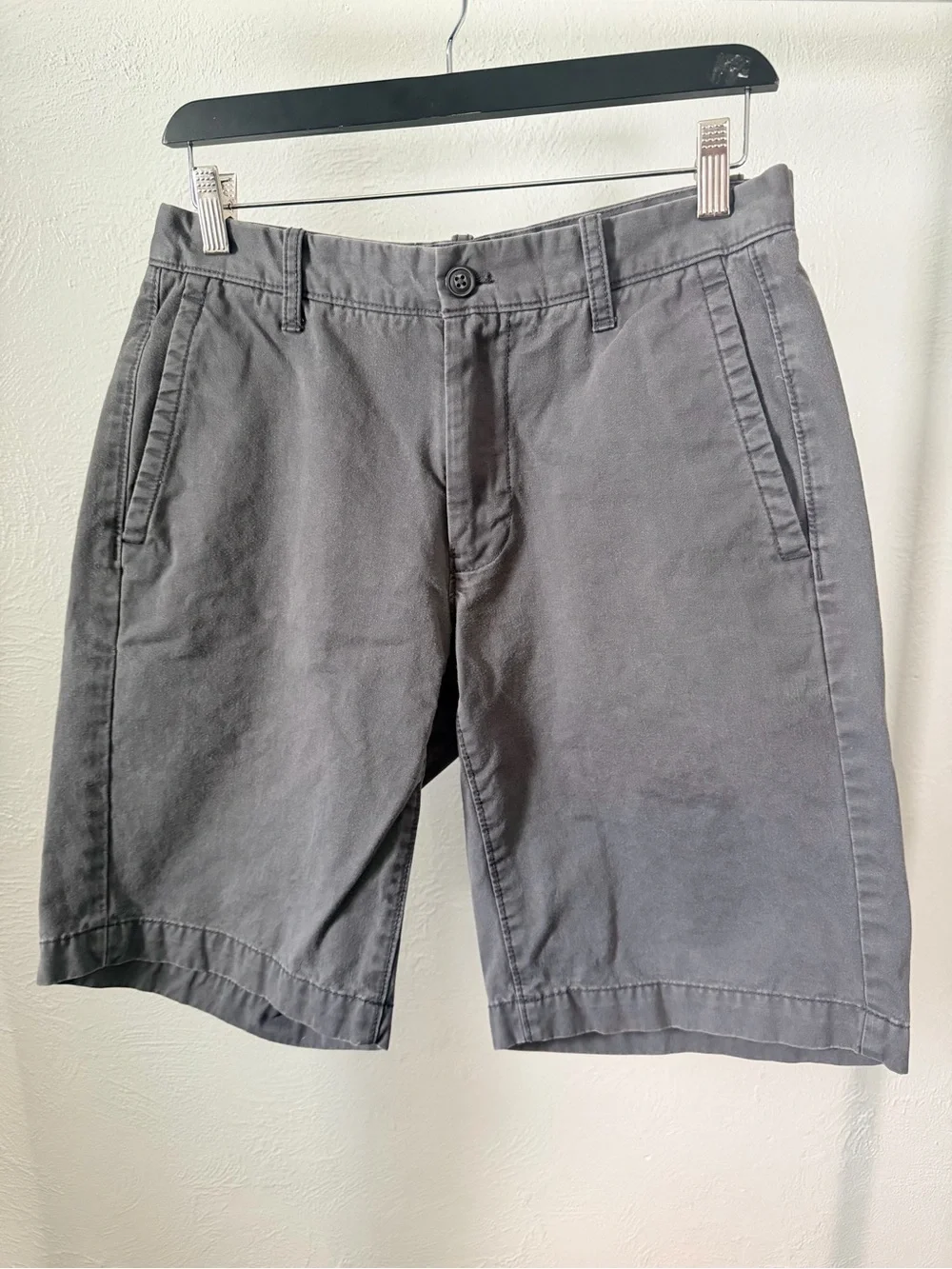 Gap Men's Gray Cotton Chino Shorts